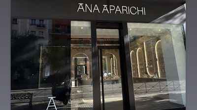 ANA APARICHI